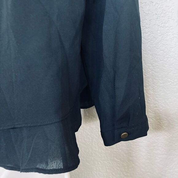 NWOT Metaphor Layered Flowy Crop Blouse Top XS - Picture 4 of 5